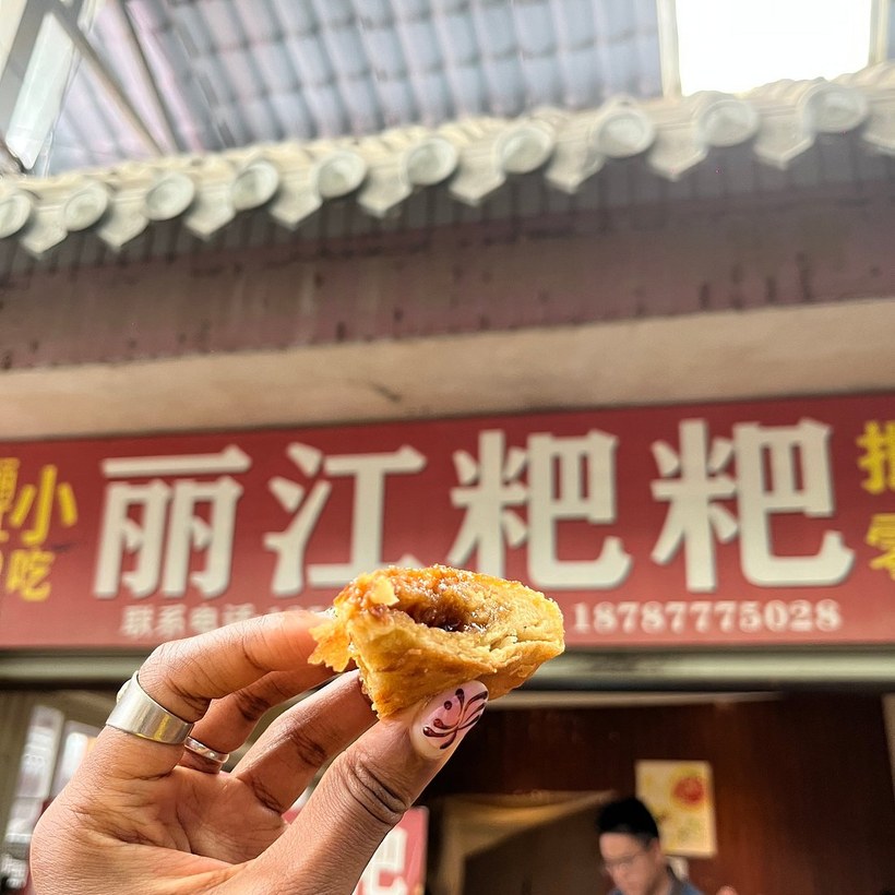 Lijiang Old Town evening food tour — photo 7
