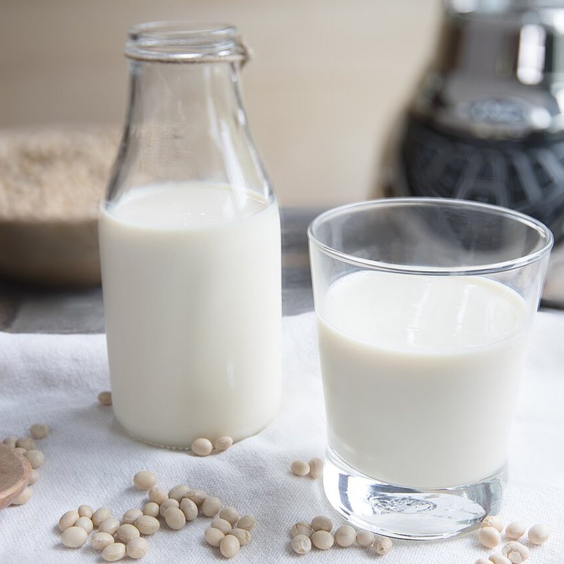 Soy milk (doujiang)